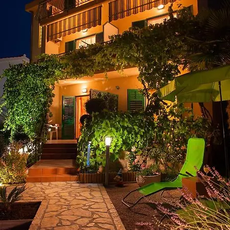 Sara Apartament Vodice